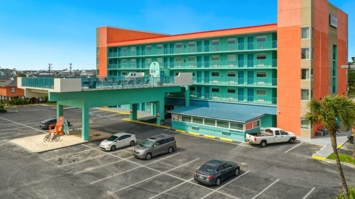 Beachside Resort Hotel continental breakfast