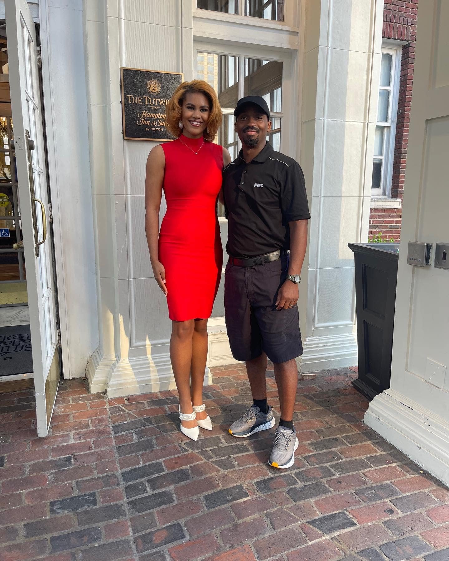 Hampton Inn & Suites Birmingham-Downtown-Tutwiler Breakfast Image 7