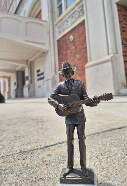 Renaissance Montgomery Hotel & Spa at the Convention Center Breakfast Image 3